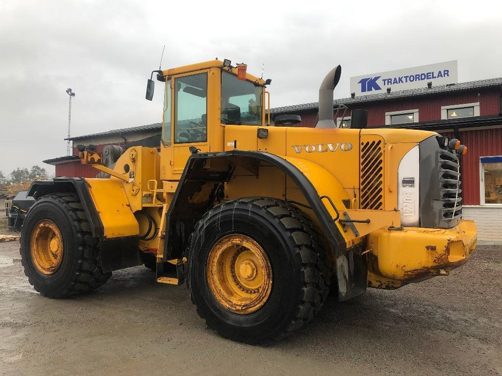 Volvo L 220 E Dismantled: only spare parts - Wheel loader: picture 1 Volvo L 220 E Dismantled: only spare parts - Wheel loader: picture 1