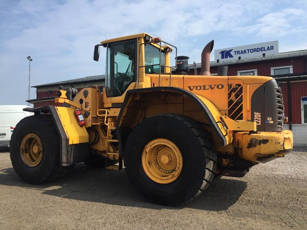 Volvo L 220 F Delar / Parts - Wheel loader: picture 2 Volvo L 220 F Delar / Parts - Wheel loader: picture 2