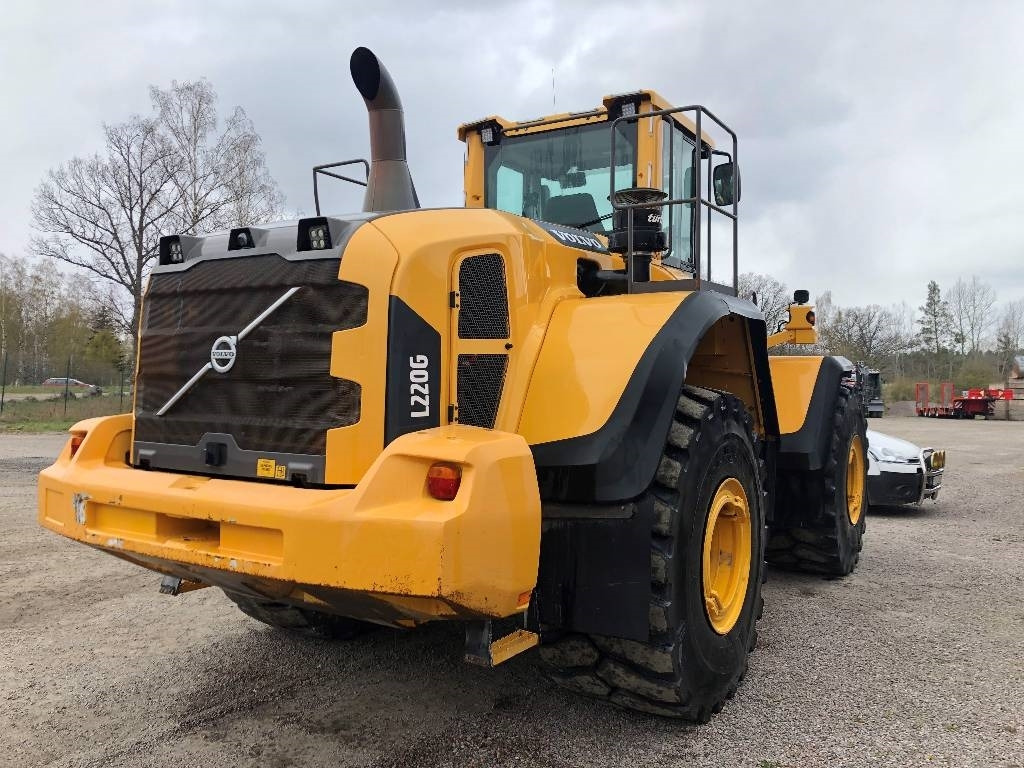 Volvo L 220 G Dismantled: only spare parts  - Wheel loader: picture 2 Volvo L 220 G Dismantled: only spare parts  - Wheel loader: picture 2