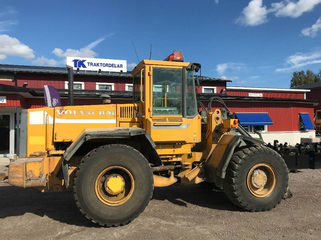 Volvo L90B Dismantled for spareparts - Wheel loader: picture 1 Volvo L90B Dismantled for spareparts - Wheel loader: picture 1