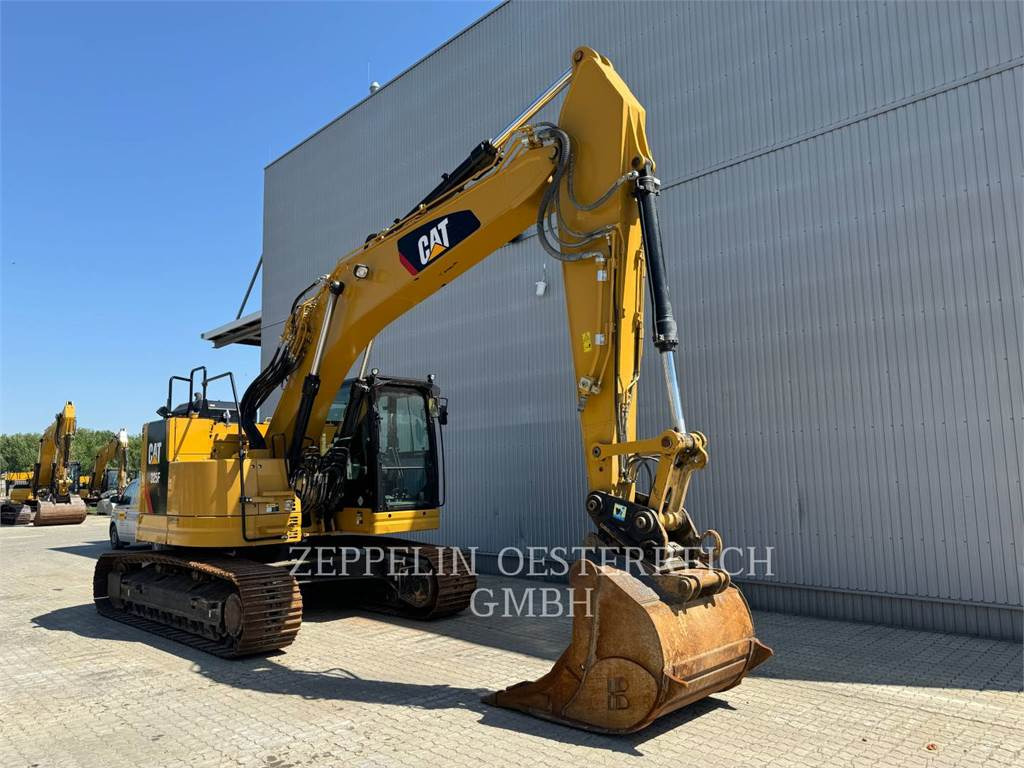 CAT 325FLCR - Crawler excavator: picture 2 CAT 325FLCR - Crawler excavator: picture 2