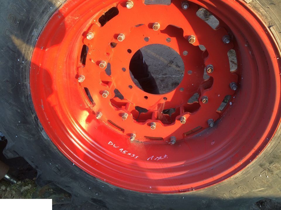 FELGA DW 15x34 OPONA Petlas 420 / 85 R 34 nowa - Wheel and tire package for Agricultural machinery: picture 1 FELGA DW 15x34 OPONA Petlas 420 / 85 R 34 nowa - Wheel and tire package for Agricultural machinery: picture 1