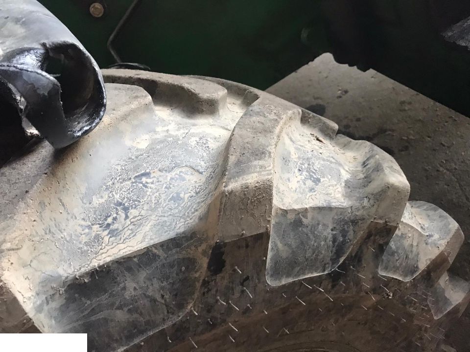 John Deere 3400 - CZĘŚCI - Felgi - Rim for Agricultural machinery: picture 5 John Deere 3400 - CZĘŚCI - Felgi - Rim for Agricultural machinery: picture 5