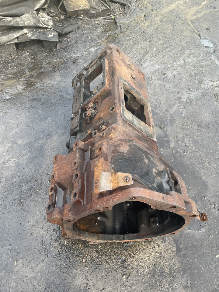 New Holland 8160 - obudowa skrzyni biegów 5164693 - Gearbox for Farm tractor: picture 1 New Holland 8160 - obudowa skrzyni biegów 5164693 - Gearbox for Farm tractor: picture 1