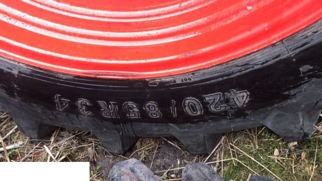 Opona Petlas 480/85 r34 - Tire for Agricultural machinery: picture 3 Opona Petlas 480/85 r34 - Tire for Agricultural machinery: picture 3