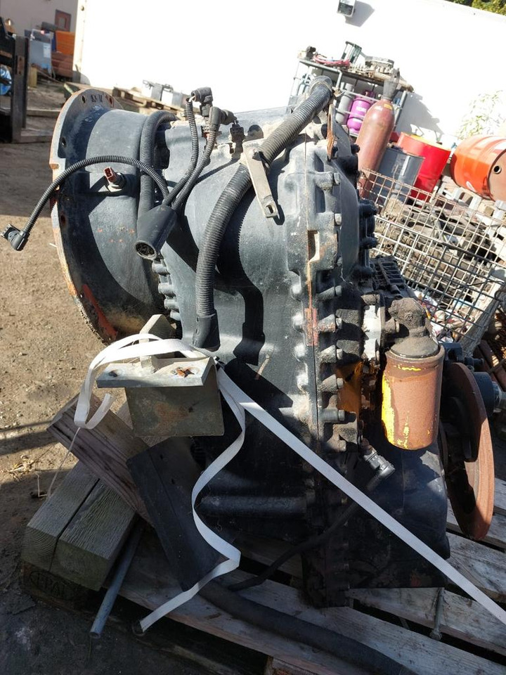 Skrzynia biegów ZF 4WG 4WG-210 Hitachi Case Komatsu - Gearbox for Agricultural machinery: picture 1 Skrzynia biegów ZF 4WG 4WG-210 Hitachi Case Komatsu - Gearbox for Agricultural machinery: picture 1