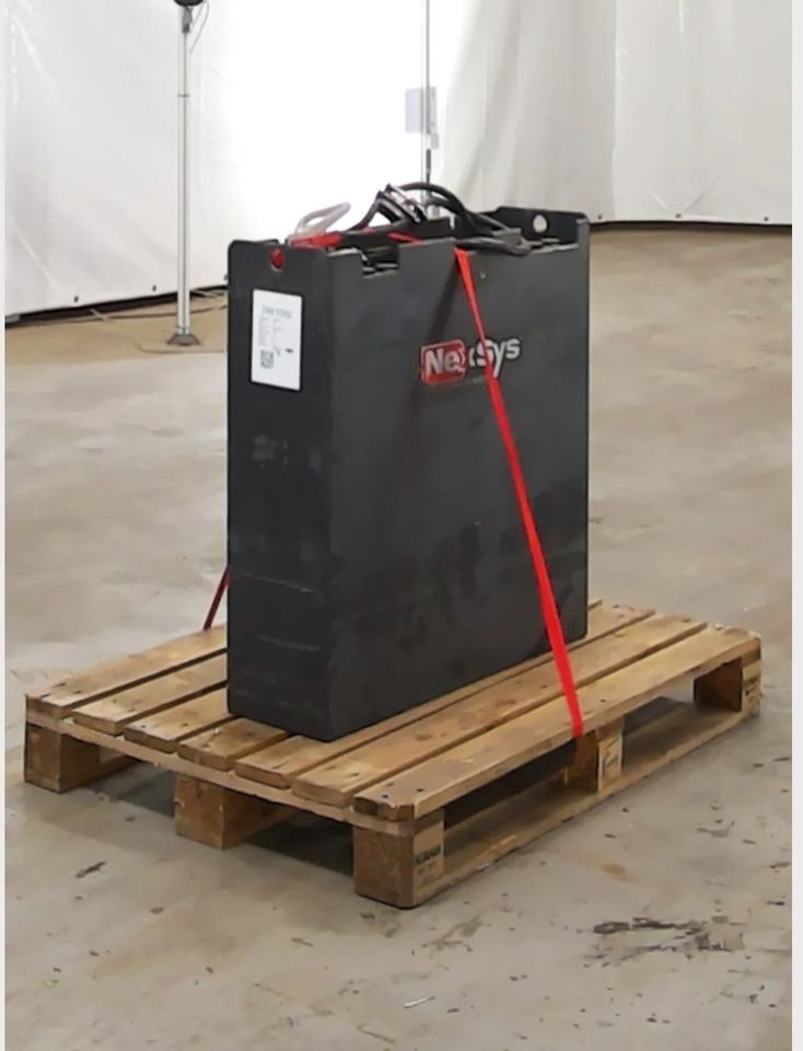 Battery 24V 24V 420Ah - Battery for Material handling equipment: picture 3 Battery 24V 24V 420Ah - Battery for Material handling equipment: picture 3
