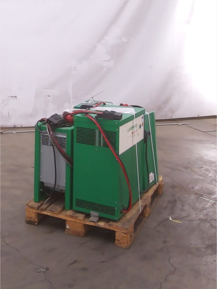 Battery Charger Package 4 pieces - Electrical system for Material handling equipment: picture 3 Battery Charger Package 4 pieces - Electrical system for Material handling equipment: picture 3