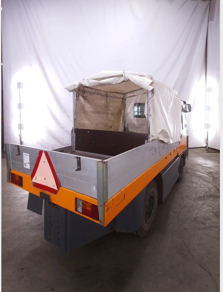 STILL R08-20 - Tow tractor: picture 3 STILL R08-20 - Tow tractor: picture 3