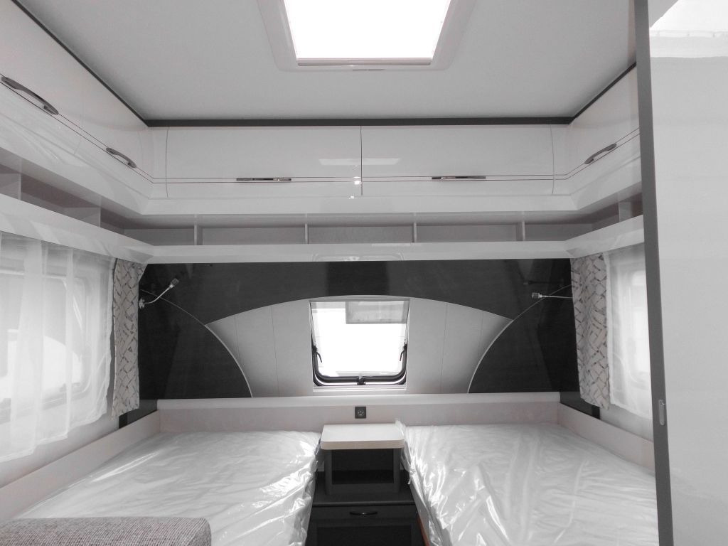 Hobby Excellent 460 SL %Lagerabverkauf% EXTRAS - Caravan: picture 1 Hobby Excellent 460 SL %Lagerabverkauf% EXTRAS - Caravan: picture 1