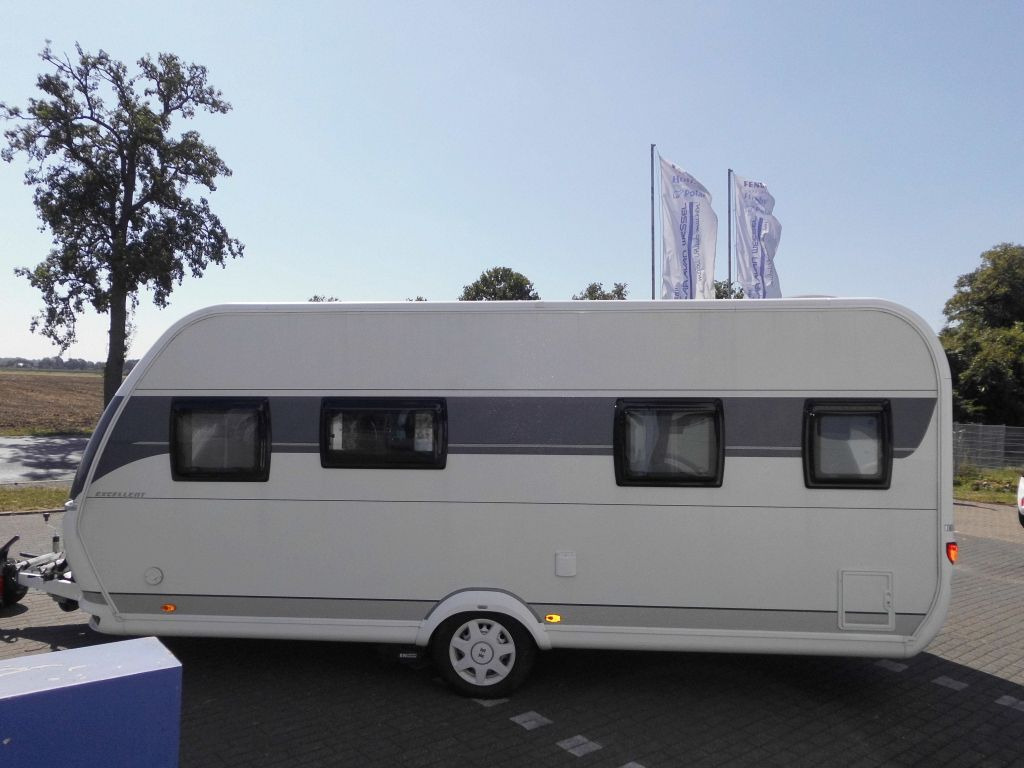 Hobby Excellent 495 WFB Mover, Autark, Combi 6E 1800KG - Caravan: picture 4 Hobby Excellent 495 WFB Mover, Autark, Combi 6E 1800KG - Caravan: picture 4