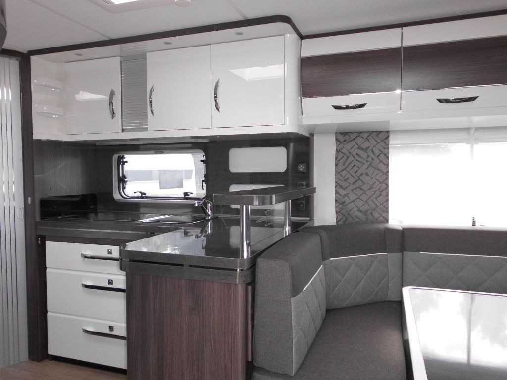 Hobby Prestige 560 FC 2025 %Lagerabverkauf% - Caravan: picture 1 Hobby Prestige 560 FC 2025 %Lagerabverkauf% - Caravan: picture 1