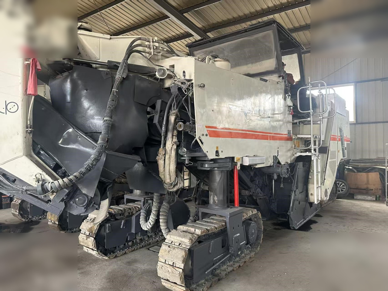 2004 WIRTGEN W2200 CR - Cold planer: picture 2 2004 WIRTGEN W2200 CR - Cold planer: picture 2