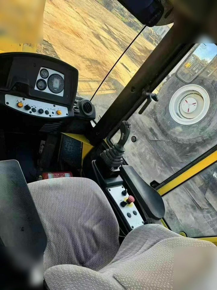 2013 BOMAG BC462RB - Compactor: picture 5 2013 BOMAG BC462RB - Compactor: picture 5