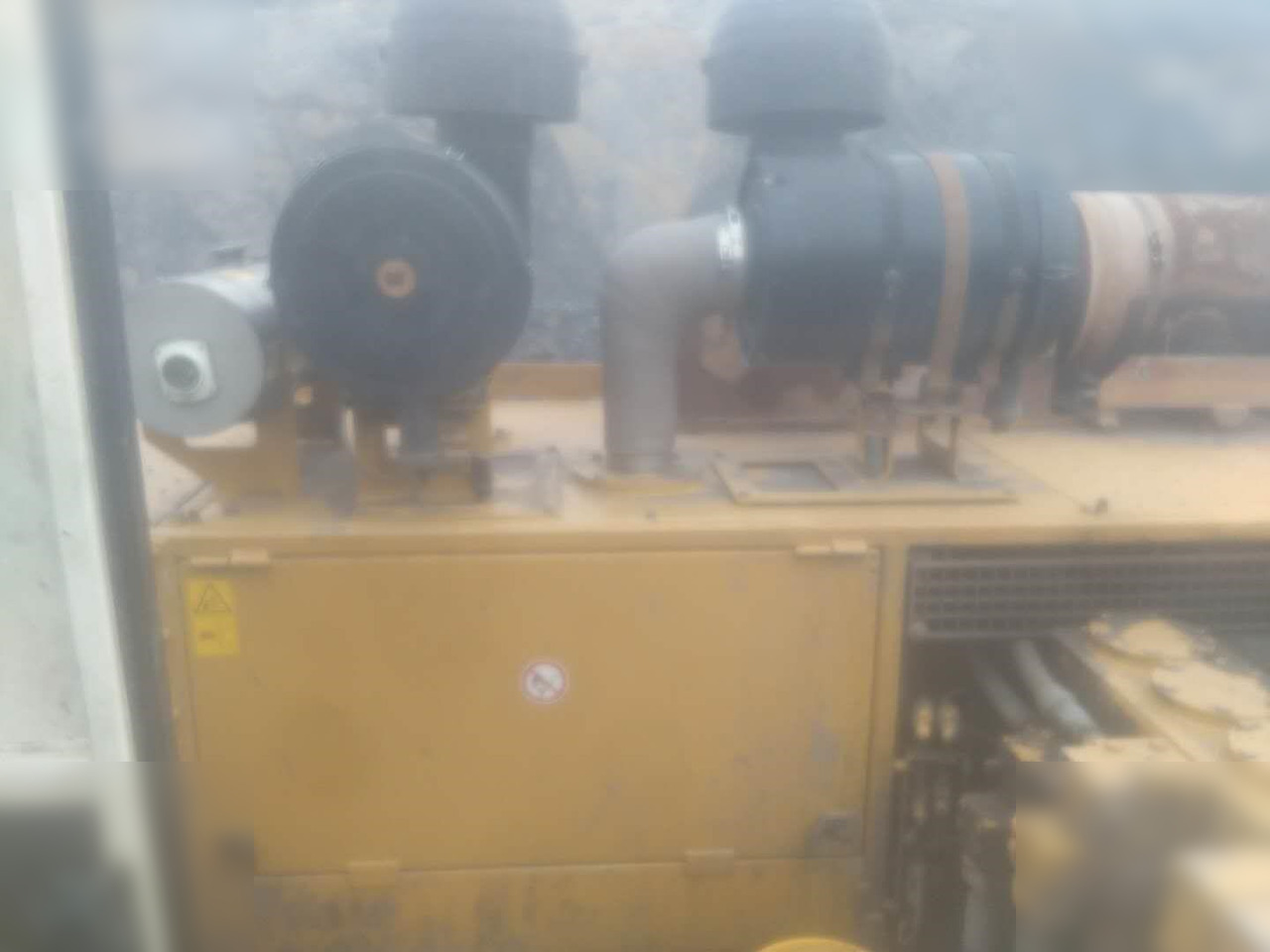 Crawler excavator 2013 CATERPILLAR 6015: picture 12