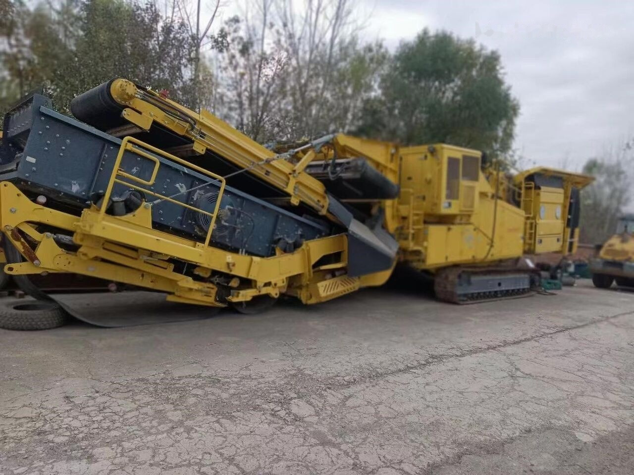 Mobile crusher Keestrack R6: picture 1