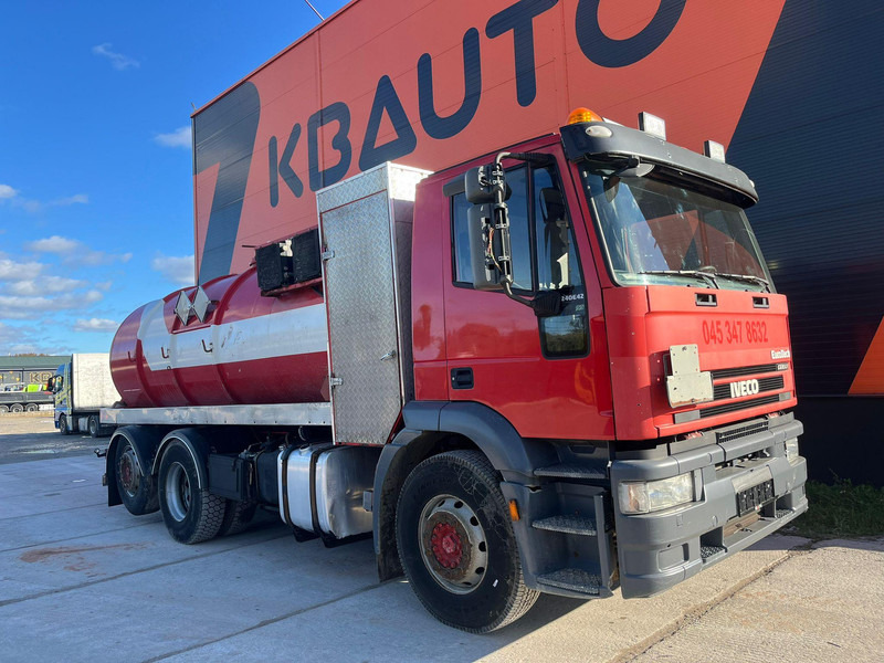 Iveco EuroTech 260E31 6x2 TANK 9500 l / VACUUM Moro PM200 year 2019 - Vacuum truck: picture 4 Iveco EuroTech 260E31 6x2 TANK 9500 l / VACUUM Moro PM200 year 2019 - Vacuum truck: picture 4