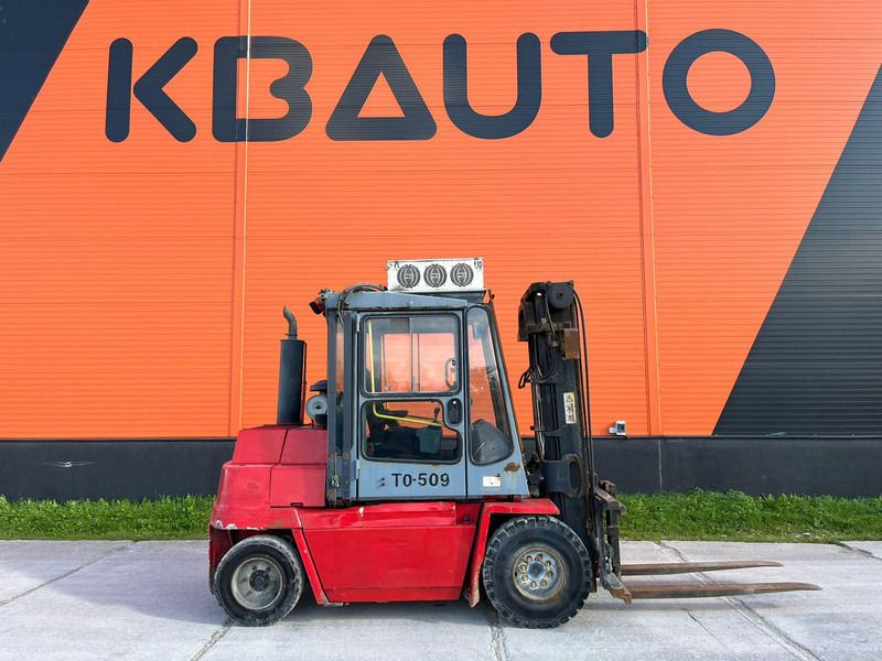Kalmar DCD 50-6H Rated capacity: 5000 kg / Lifting height: 4000 mm - Diesel forklift: picture 5 Kalmar DCD 50-6H Rated capacity: 5000 kg / Lifting height: 4000 mm - Diesel forklift: picture 5