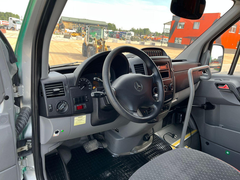 Minibus, Passenger van Mercedes-Benz Sprinter 516 23 SEATS: picture 9
