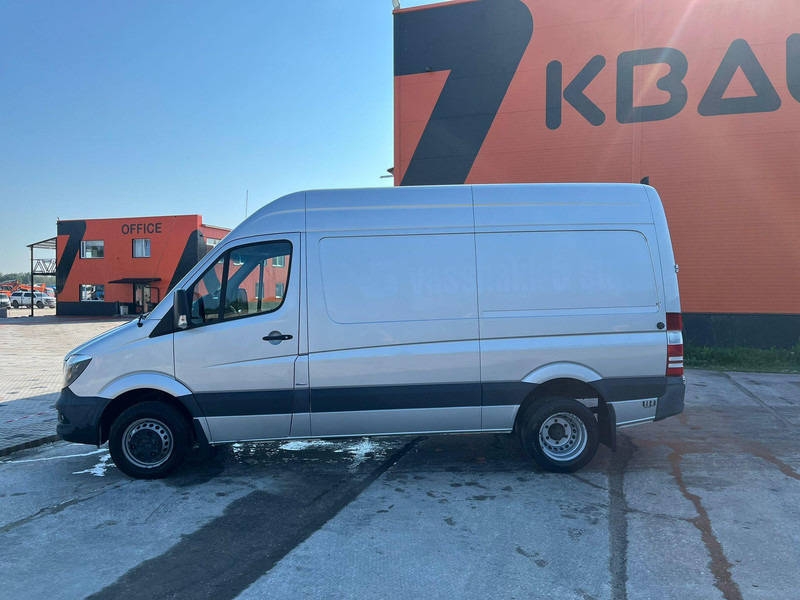 Panel van Mercedes-Benz Sprinter 519 CDI: picture 9