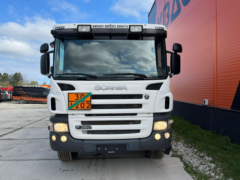 Scania P 360 4x4 TANK 12000 l / ADR - Tank truck: picture 2 Scania P 360 4x4 TANK 12000 l / ADR - Tank truck: picture 2