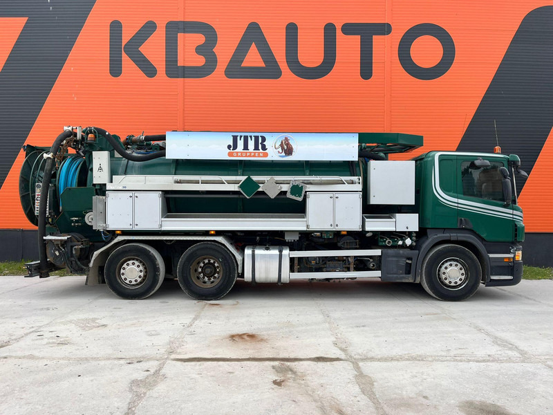 Scania P 360 6x2*4 Larsen A/S TANK 10000 l / VACUUM Vacustar W1300R / PRESSURE Uraca F716 - Vacuum truck: picture 4 Scania P 360 6x2*4 Larsen A/S TANK 10000 l / VACUUM Vacustar W1300R / PRESSURE Uraca F716 - Vacuum truck: picture 4