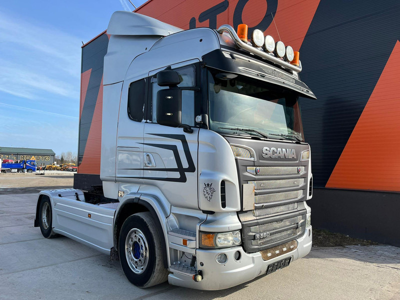 Scania R 560 4x2 CUSTOM INTERIOR - Tractor unit: picture 4 Scania R 560 4x2 CUSTOM INTERIOR - Tractor unit: picture 4