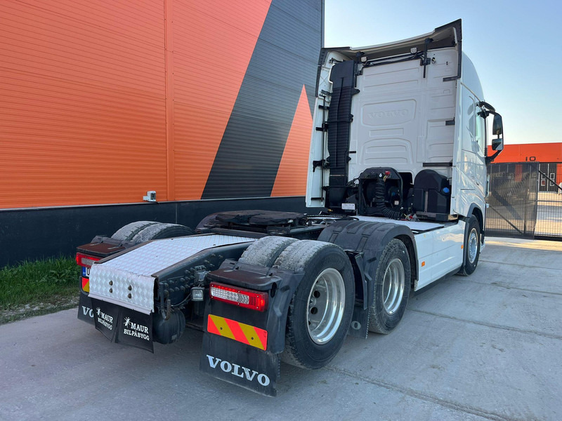 Volvo FH 540 6x4 HYDRAULICS / RETARDER / TANDEM AXLE LIFT - Tractor unit: picture 5 Volvo FH 540 6x4 HYDRAULICS / RETARDER / TANDEM AXLE LIFT - Tractor unit: picture 5