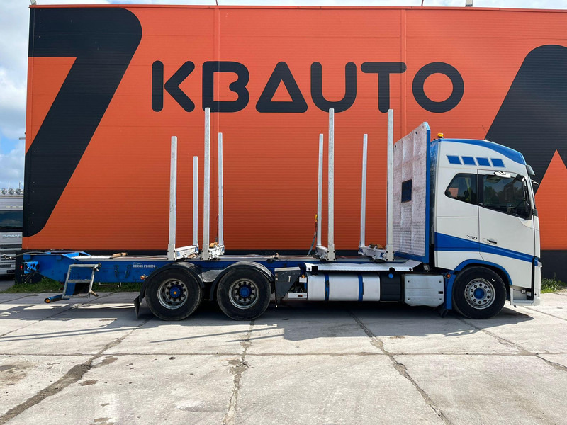 Volvo FH 16 750 6x4 HYDRAULICS - Timber truck, Crane truck: picture 4 Volvo FH 16 750 6x4 HYDRAULICS - Timber truck, Crane truck: picture 4