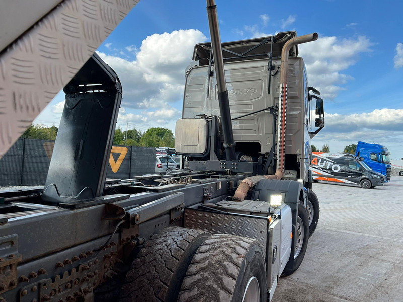 Tipper Volvo FH 540 8x4 HYDRAULIC TENT / RETARDER / TANDEM AXLE LIFT: picture 15