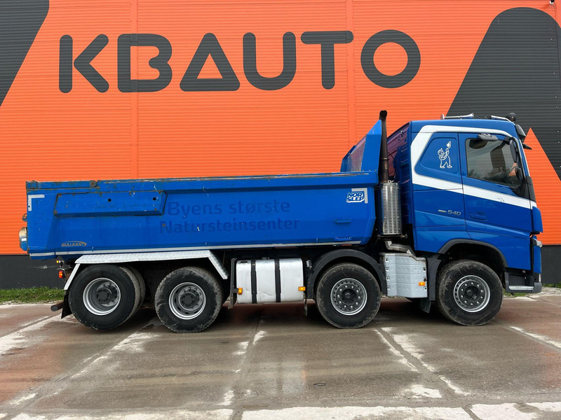 Volvo FH 540 8x4 TANDEM AXLE LIFT / BIG AXLES / BOX L=5652 mm - Tipper: picture 5 Volvo FH 540 8x4 TANDEM AXLE LIFT / BIG AXLES / BOX L=5652 mm - Tipper: picture 5