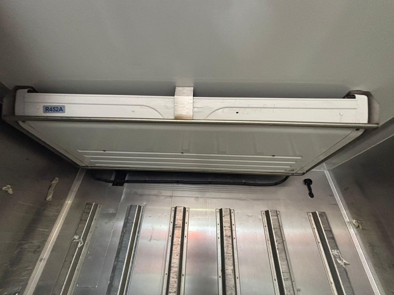 Refrigerator truck Volvo FM 500 6x2*4 MITSUBISHI TU85SA / BOX L=7470 mm: picture 14