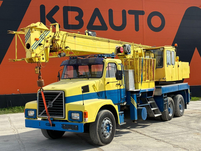 Volvo N 10 6x4 BJÖRNKRANAR C 1601 / 20 TON / BOOM 26,2 + JIB - Mobile crane: picture 2 Volvo N 10 6x4 BJÖRNKRANAR C 1601 / 20 TON / BOOM 26,2 + JIB - Mobile crane: picture 2