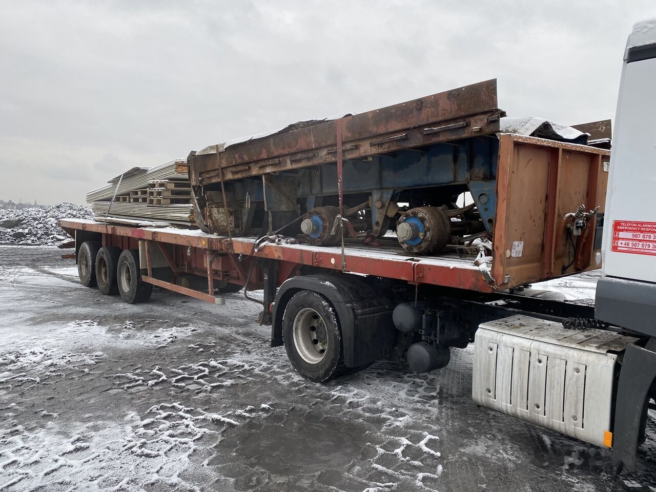 Robuste - Timber semi-trailer: picture 1 Robuste - Timber semi-trailer: picture 1