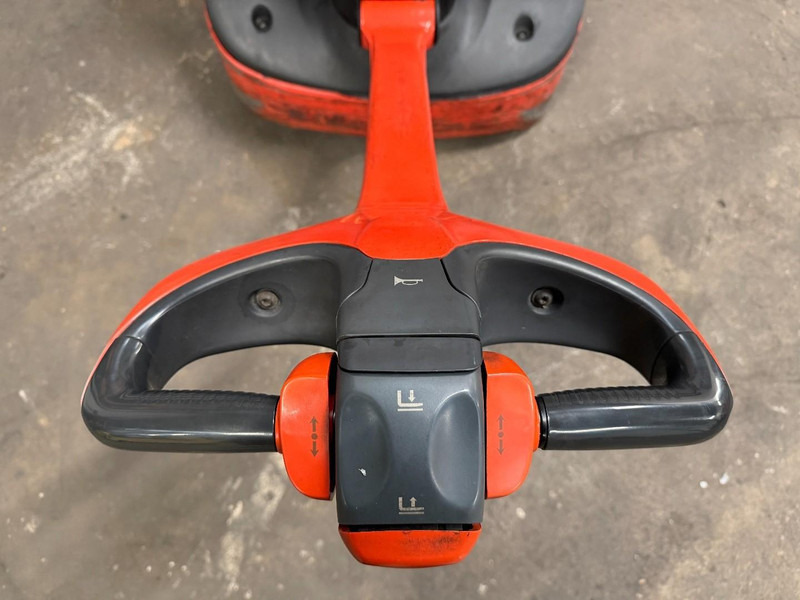 Linde T20 - Pallet truck: picture 5 Linde T20 - Pallet truck: picture 5