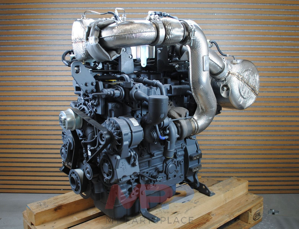 Deutz Deutz TCD 3.6 L4 - Engine: picture 1 Deutz Deutz TCD 3.6 L4 - Engine: picture 1
