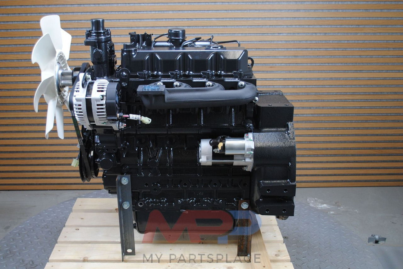 Kubota Kubota V2403 (KIOTI) *NIEUW* - Engine: picture 3 Kubota Kubota V2403 (KIOTI) *NIEUW* - Engine: picture 3