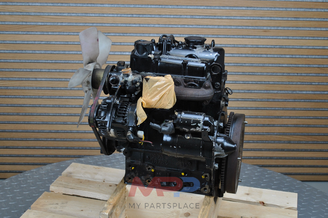 Shibaura E673 - Engine for Farm tractor: picture 5 Shibaura E673 - Engine for Farm tractor: picture 5