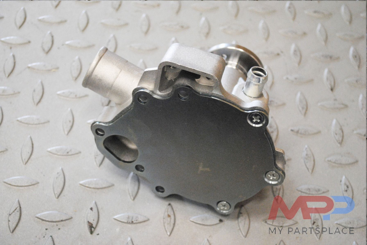 Waterpomp Perkins 104-22, 403C-15, 403C-17, HR 404C-22t en 404D-22t. - Engine and parts: picture 4 Waterpomp Perkins 104-22, 403C-15, 403C-17, HR 404C-22t en 404D-22t. - Engine and parts: picture 4