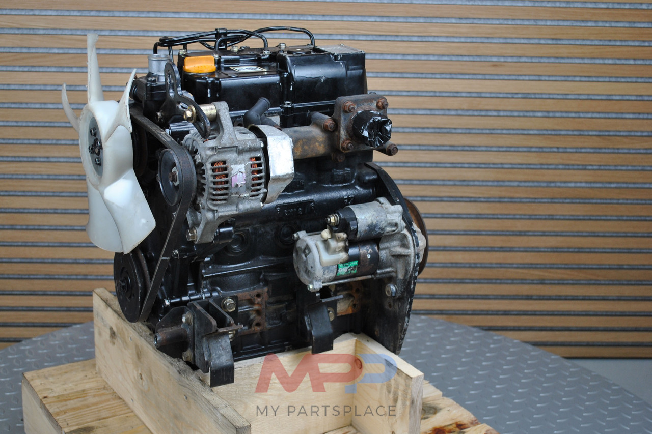 YANMAR 3TNV70 - Engine for Excavator: picture 3 YANMAR 3TNV70 - Engine for Excavator: picture 3