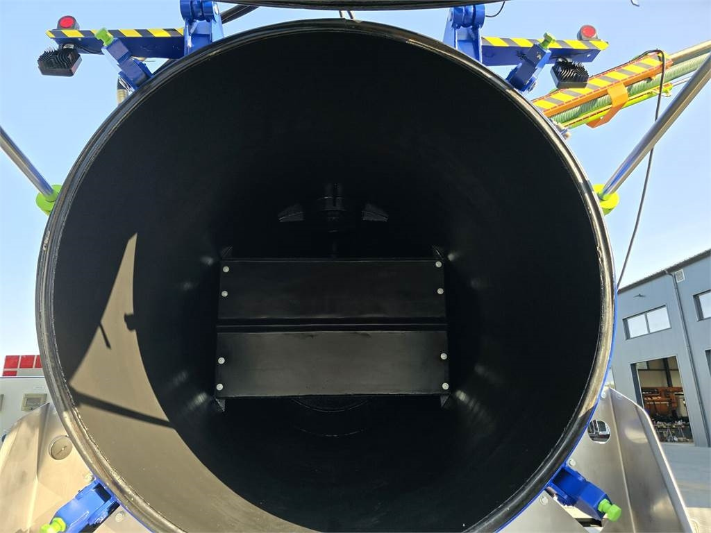 MAN TGM 4x4 GAMON PW8 for collecting liquid waste sepa leasing MAN TGM 4x4 GAMON PW8 for collecting liquid waste sepa: picture 37 MAN TGM 4x4 GAMON PW8 for collecting liquid waste sepa leasing MAN TGM 4x4 GAMON PW8 for collecting liquid waste sepa: picture 37