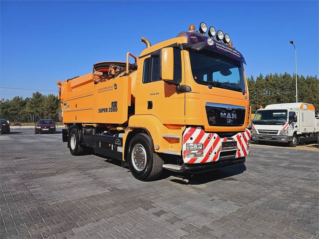 MAN Wiedemann SUPER 2000 4x2 WUKO RECYKLING for collec - Utility/ Special vehicle: picture 2 MAN Wiedemann SUPER 2000 4x2 WUKO RECYKLING for collec - Utility/ Special vehicle: picture 2