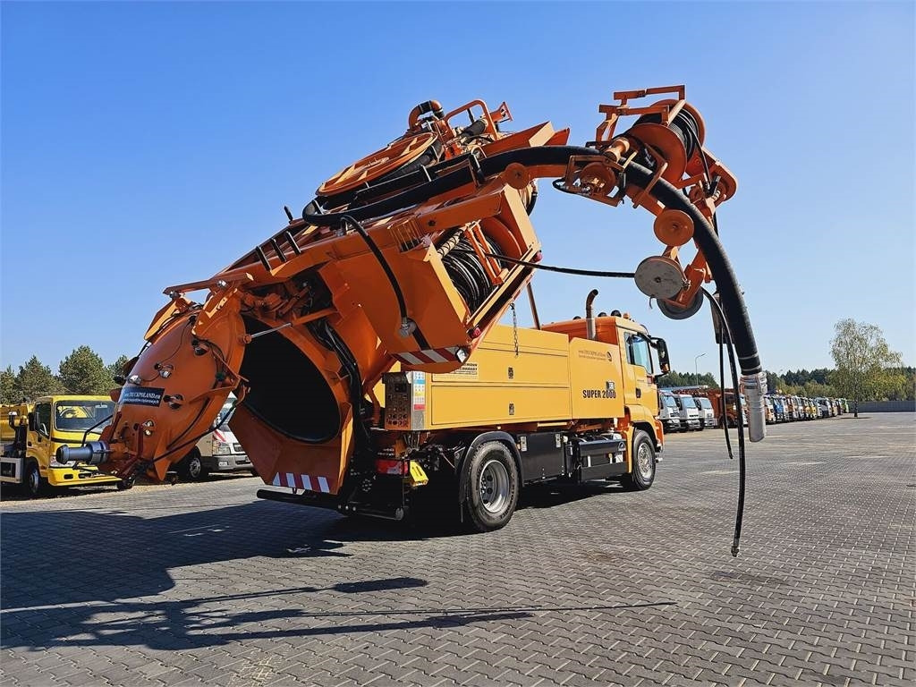 MAN Wiedemann SUPER 2000 4x2 WUKO RECYKLING for collec - Utility/ Special vehicle: picture 1 MAN Wiedemann SUPER 2000 4x2 WUKO RECYKLING for collec - Utility/ Special vehicle: picture 1