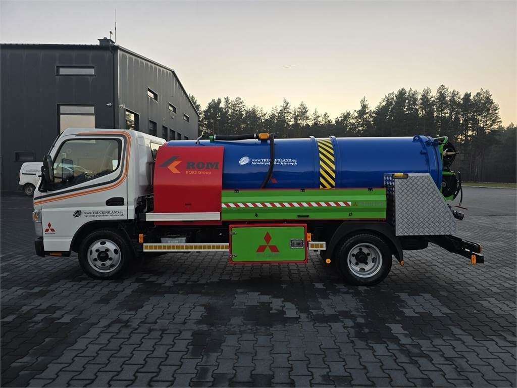 Mitsubishi ROM SMART COMBI WUKO HOT WATER FOR CLEANING SEWAGE - Utility/ Special vehicle: picture 4 Mitsubishi ROM SMART COMBI WUKO HOT WATER FOR CLEANING SEWAGE - Utility/ Special vehicle: picture 4
