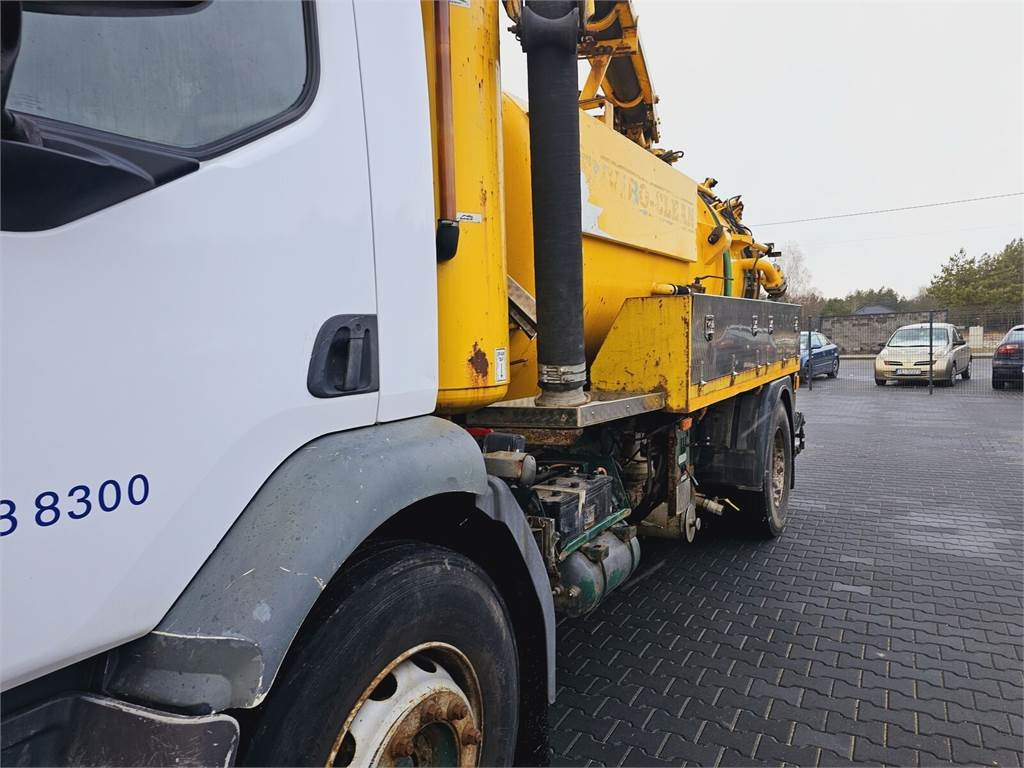 Volvo FULLER TANKERS 2008 WUKO for collecting liquid was leasing Volvo FULLER TANKERS 2008 WUKO for collecting liquid was: picture 9