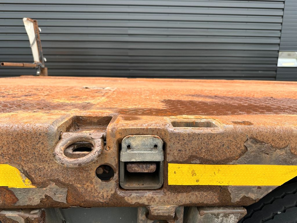 Doll 5 achs tieflader / 2 x ausziehbar / 26.000 mm Doll 5 achs tieflader / 2 x ausziehbar / 26.000 mm - Low loader semi-trailer: picture 5 Doll 5 achs tieflader / 2 x ausziehbar / 26.000 mm Doll 5 achs tieflader / 2 x ausziehbar / 26.000 mm - Low loader semi-trailer: picture 5