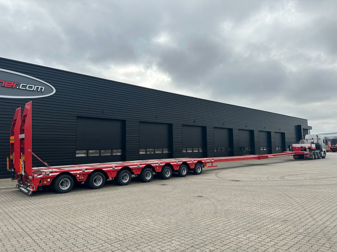 Faymonville Multimax 7 achs. tieflader / 2 x ausziehbar Faymonville Multimax 7 achs. tieflader / 2 x ausziehbar - Low loader semi-trailer: picture 2 Faymonville Multimax 7 achs. tieflader / 2 x ausziehbar Faymonville Multimax 7 achs. tieflader / 2 x ausziehbar - Low loader semi-trailer: picture 2