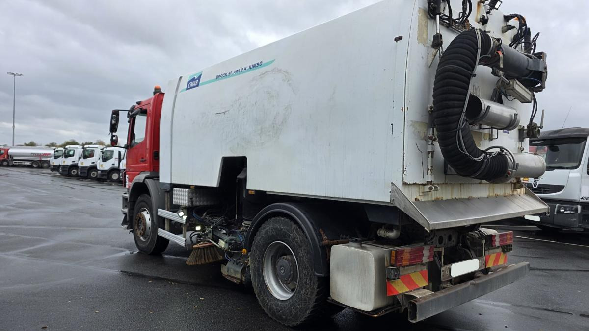 Mercedes Axor 1829 KO - Road sweeper: picture 5 Mercedes Axor 1829 KO - Road sweeper: picture 5
