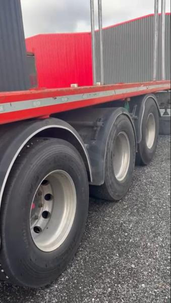 Pacton - Timber semi-trailer: picture 5 Pacton - Timber semi-trailer: picture 5