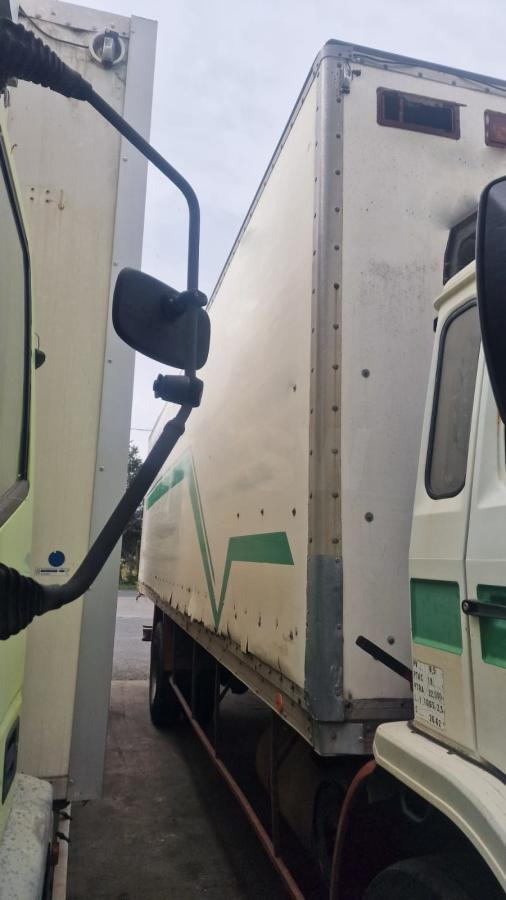 Renault Gamme G 260 - Box truck: picture 3 Renault Gamme G 260 - Box truck: picture 3
